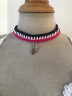 Ketting choker roze wit zwart bedel muzieknoot, Nieuw, Overige materialen, Ophalen of Verzenden, Verstelbaar