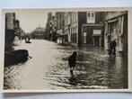 D576 Dordt Watersnood Fotograaf Beerman, Ophalen of Verzenden, Voor 1940