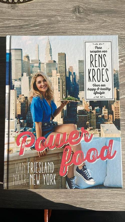 Rens Kroes - Powerfood - Van Friesland naar New York, Boeken, Kookboeken, Zo goed als nieuw, Ophalen of Verzenden