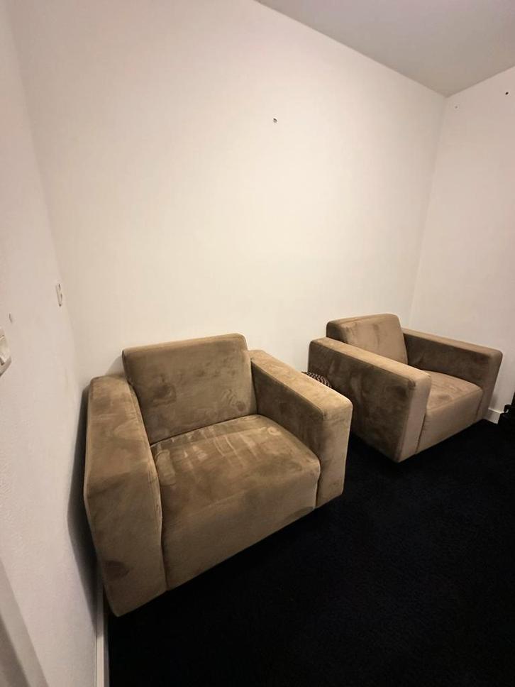 2 Montel Fauteuils - Olive Beige Velours, Zo Goed Als Nieuw, Huis en Inrichting, Fauteuils, Zo goed als nieuw, Stof, 50 tot 75 cm