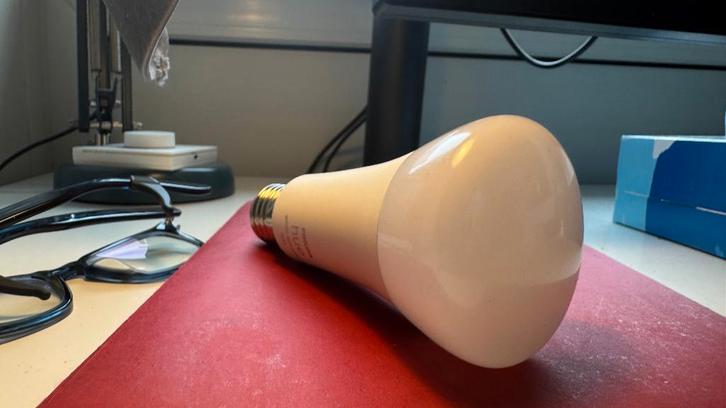 Philips Hue White & Color Ambiance Bulb – 1600 Lumens, Huis en Inrichting, Lampen | Losse lampen, Zo goed als nieuw, Led-lamp