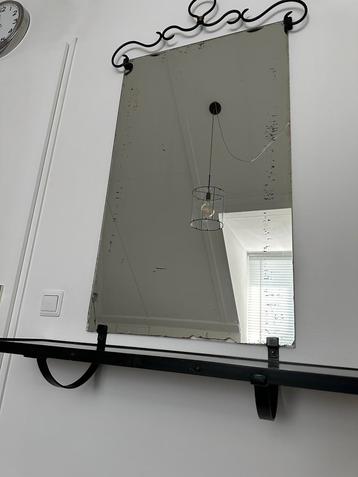 Franse Spiegel met Blad - 100x59cm beschikbaar voor biedingen