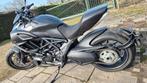 Ducati Diavel Carbon - Zeer goed onderhouden, 2 cilinders, Motorrijbewijs A, Particulier, Meer dan 35 kW