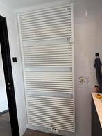 Vadco handdoek radiator, Doe-het-zelf en Verbouw, Verwarming en Radiatoren, Ophalen, Radiator, Zo goed als nieuw, 60 tot 150 cm