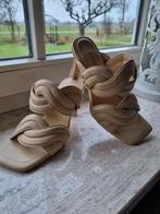 Josh V Livy Sandalen maat 37, Kleding | Dames, Schoenen, Beige, Zo goed als nieuw, Josh V, Sandalen of Muiltjes