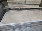 37.5m2 gebruikte oud hollandse tegel grijs 50x50x5cm, Ophalen, Gebruikt, Beton, Terrastegels