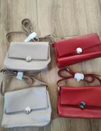 Schoudertasje nieuw c en a Verkoop nieuwe tas
Totaal 2 rode, Ophalen of Verzenden, Zo goed als nieuw, Rood, Schoudertasje
