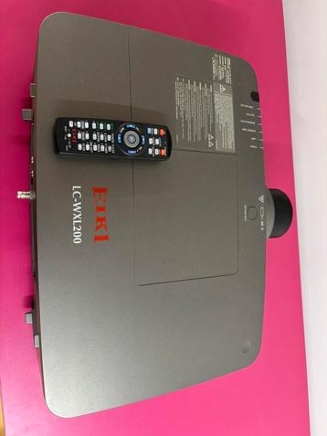 Projector Eiki LC-WXL200 beschikbaar voor biedingen