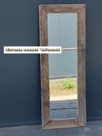 Grote spiegel 142x53 met stoere oude eiken wagondelen lijst, Ophalen, 100 tot 150 cm, Nieuw, Rechthoekig