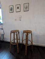 Twee barkrukken - bamboo look (metaal), Gebruikt, Met voetsteun, 60 tot 90 cm, Ophalen of Verzenden