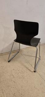 Vintage schoolstoelen, Huis en Inrichting, Ophalen, Gebruikt, Bruin, Vijf, Zes of meer stoelen
