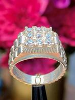 Zilveren Ring met Steentjes, 18 tot 19, Nieuw, Ophalen of Verzenden, Dame of Heer