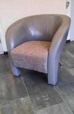 Fauteuil, Italiaans design, Huis en Inrichting, Fauteuils, Gebruikt, Ophalen of Verzenden, 50 tot 75 cm, Leer