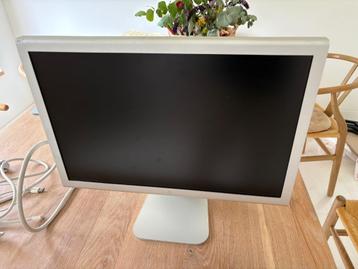 Apple Cinema Display 20 inch beschikbaar voor biedingen