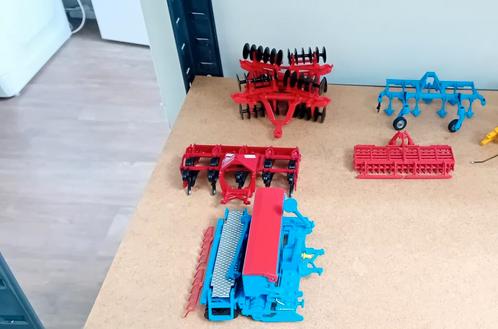 Diverse Siku werktuigen grondbewerking., Hobby en Vrije tijd, Modelauto's | 1:32, Zo goed als nieuw, Tractor of Landbouw, SIKU