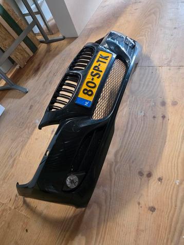 Voorneus  bmw e90 / e91 . beschikbaar voor biedingen