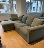 IKEA GRÖNLID 3-zitsbank met chaise longue Groen - Leverbaar, Huis en Inrichting, 250 tot 300 cm, Stof, 75 tot 100 cm, Zo goed als nieuw