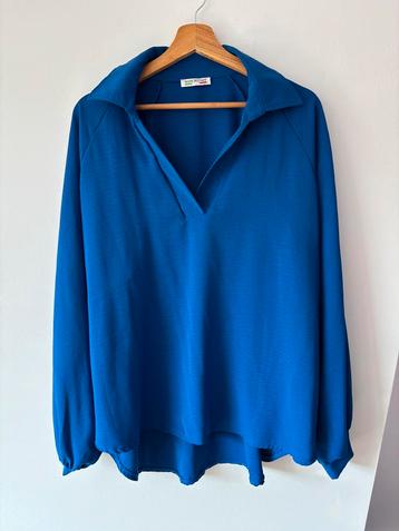 Blouse maat 44/46 beschikbaar voor biedingen