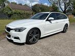 Zeer mooie BMW 3-Serie 320i 184pk Aut 2016 orgineel M Pakket, Auto's, 1998 cc, Achterwielaandrijving, 1800 kg, Zwart
