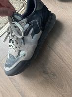 Valentino garavani sneakers 44, Kleding | Heren, Ophalen of Verzenden, Zo goed als nieuw, Zwart