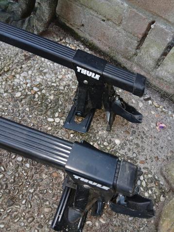 Thule dakdragers verstelbaar (tussen de deur te klemmen)  beschikbaar voor biedingen