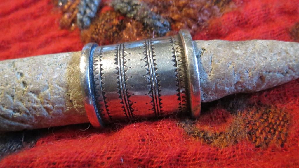 Toeareg kunst, zilveren ring, maat 1,7cm, 2,3 hoogte, uniek, Sieraden, Tassen en Uiterlijk, Verzenden, Dame of Heer, Zilver, Zilver