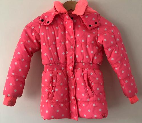 Fluor roze z8 jas met stippenmotief maat 116/122, Kinderen en Baby's, Kinderkleding | Maat 116, Meisje, Jas, Ophalen