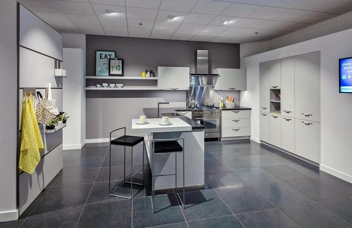 Complete Keuken - Uni Matt Kristalgrijs, Huis en Inrichting, Keuken | Complete keukens, Nieuw, Hoekkeuken, Grijs, Composiet, Ophalen