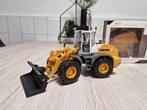 Liebherr 538 verbouwd met snelwissel en at bakkenset, Hobby en Vrije tijd, Modelauto's | 1:32, Ophalen, Zo goed als nieuw, Tractor of Landbouw