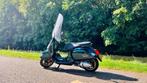 Vespa GTS 300 Super HPE Racing Sixties (2021), Motoren, Scooter, ABS, Particulier, Minimaal motorrijbewijs A2