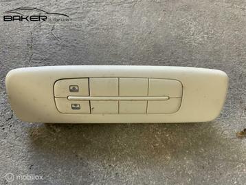 Opendakschakelaar Fiat Grande Punto ('05-'11) 61048700 beschikbaar voor biedingen