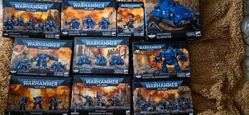 Meerdere warhammer 40k spullen, Hobby en Vrije tijd, Wargaming, Zo goed als nieuw, Warhammer, Figuurtje(s), Geverfd, Met verf