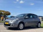 Renault Clio 1.2 TCe Collection cruise/navi/airco/pdc, Voorwielaandrijving, Euro 5, 535 kg, Gebruikt