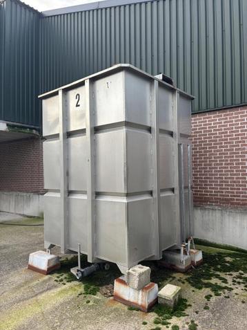 RVS Voermenger, RVS tussenopslag, TVS trechter beschikbaar voor biedingen