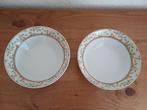 Koffietijd servies 2 dekschalen, Ophalen of Verzenden, Overige stijlen, Aardewerk, Schaal of Schalen