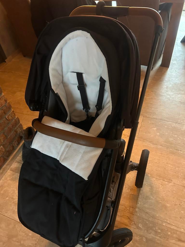 Dubatti One Kinderwagen - Zwart/grijs, Gebruikt, Met reiswieg, Ophalen, Kinderwagen