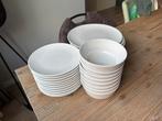 Borden en soepborden ikea wit, Huis en Inrichting, Keuken | Servies, Ophalen, Aardewerk, Overige stijlen, Bord(en)