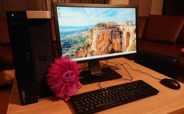 Dell Precision T5810 Workstation, Computers en Software, Desktop Pc's, Refurbished, 3 tot 4 Ghz, HDD, SSD, 32 GB, Met videokaart