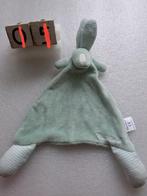 Bambino kruitvat konijn knuffeldoek mint groen gestreept, Kinderen en Baby's, Speelgoed | Knuffels en Pluche, Ophalen, Zo goed als nieuw