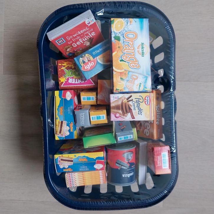 Nieuw (in plastic): Playtive mandje met mini boodschappen, Kinderen en Baby's, Speelgoed | Overig, Nieuw, Jongen of Meisje, Ophalen