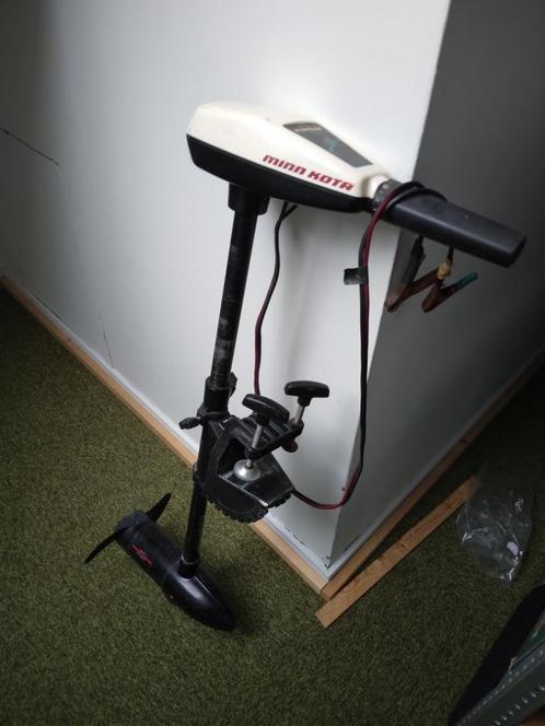 fluistermotor    minn  kota  24 lbs  thrust, Watersport en Boten, Bootonderdelen, Gebruikt, Motor en Techniek, Zeilboot of Motorboot
