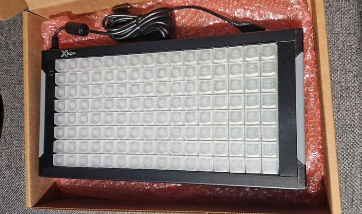 X Keys 128 controller - programmeerbaar toetsenbord, Computers en Software, Toetsenborden, Zo goed als nieuw, Overige indelingen