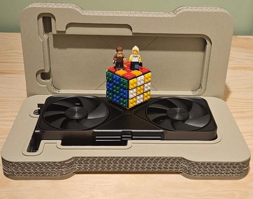 NVIDIA GeForce RTX 5090 Founders Edition, Computers en Software, Videokaarten, Nieuw, Nvidia, PCI-Express 5.0, Overige soorten