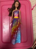 Barbie Pop met Galajurk, Ophalen of Verzenden, Zo goed als nieuw, Pop