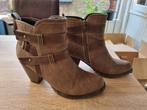 Bruine enkellaarsjes, maat 38., Ophalen of Verzenden, Zo goed als nieuw, Bruin