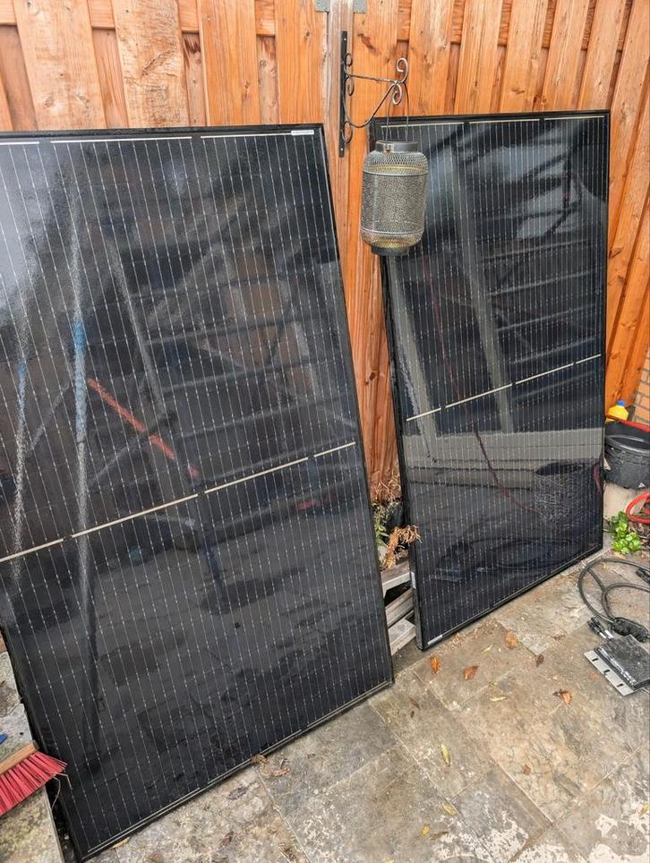 Zonnepaneel met Enphase 250 Micro Omvormer, Doe-het-zelf en Verbouw, Zonnepanelen en Toebehoren, Overige typen, Ophalen