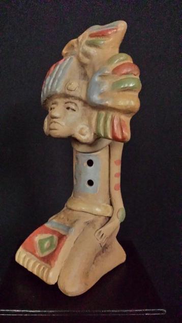 BEELDJE aardewerk FLUIT ~ Azteken Cultuur Mexico ~ REPLICA ? beschikbaar voor biedingen