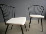 Eettafel-bijzetstoelen, 1950s, metaal m wit skai zitbekledin, Huis en Inrichting, Stoelen, Twee, Gebruikt, Ophalen of Verzenden