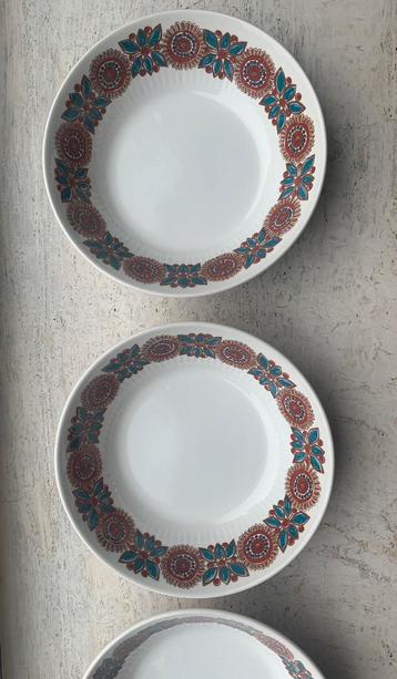 FF Norway Turi design Astrid papschaaltjes (4) beschikbaar voor biedingen