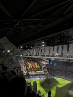 Seizoenskaart Ajax gezocht, Seizoenskaart, Eén persoon, Augustus